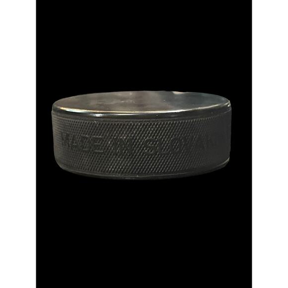 Vintage Detroit Vipers September 30 1994 Inaugural Game Hockey Puck with Bag - Picture 4 of 5